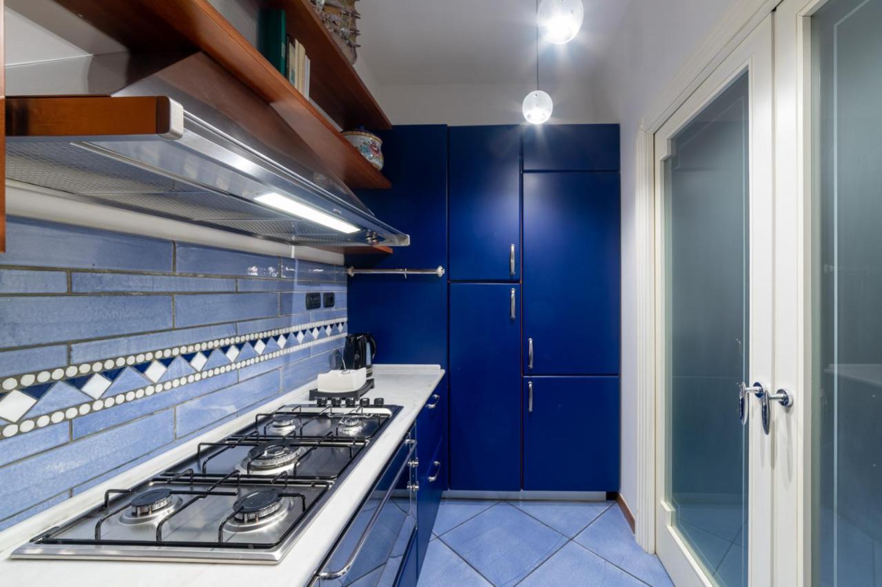 Suitesettepesciolini - Case vacanze Nemo e Dory Salerno Esterno foto